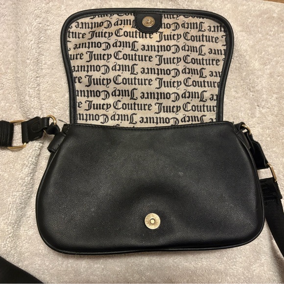 Juicy Couture Black Straight From The Heart Quilted Heart Crossbody Bag - Picture 2 of 8